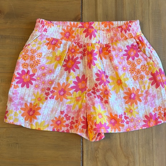 Cat & Jack Other - Cat & Jack Flower Shorts